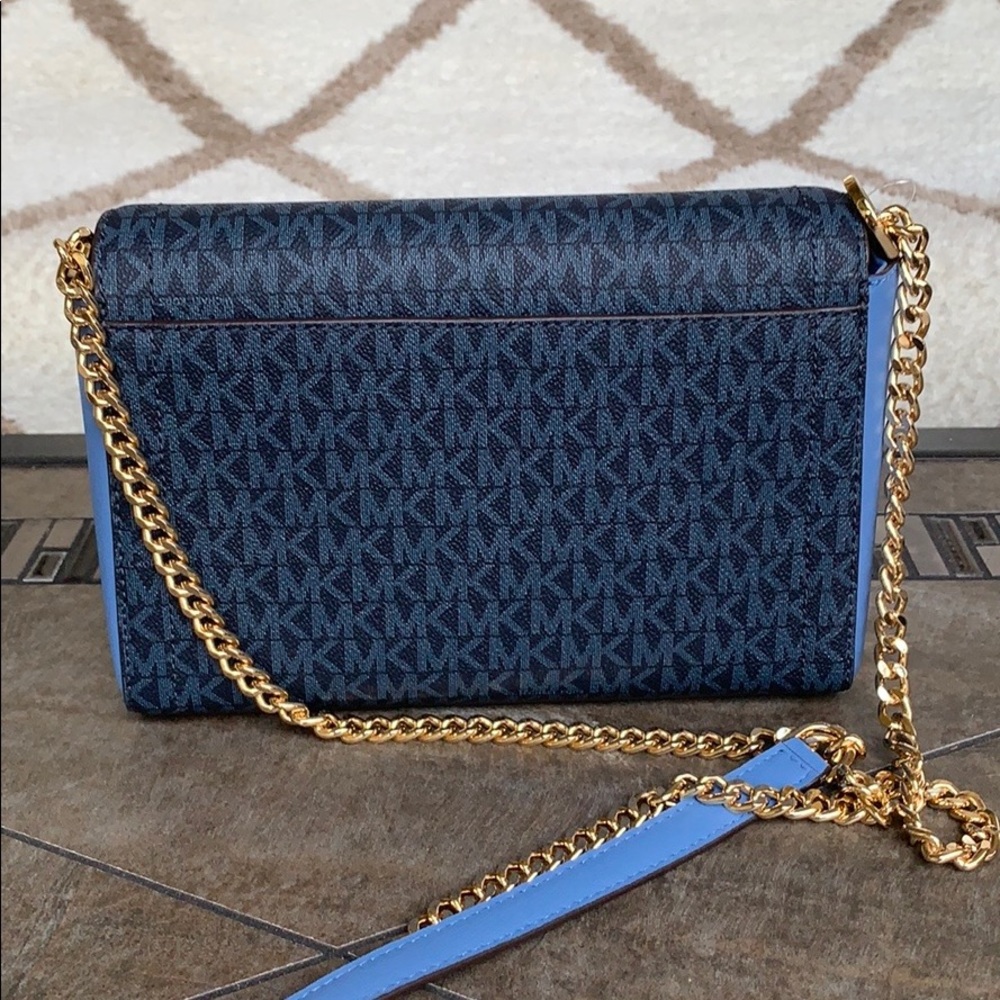 MICHAEL KORS KINSLEY MD SHLDR FLAP FRCH BLU MLT - Picture 15 of 16